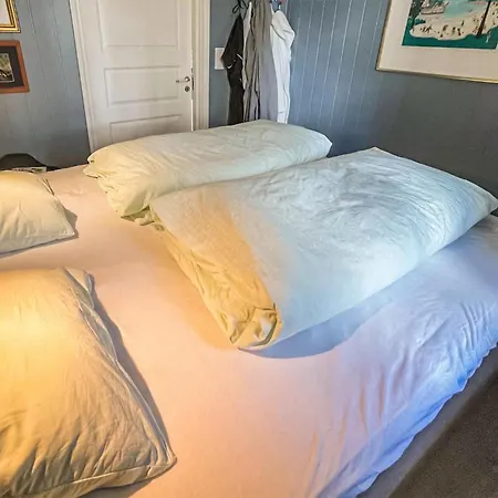 Cozy In Nissedal With House Sea View Holiday home