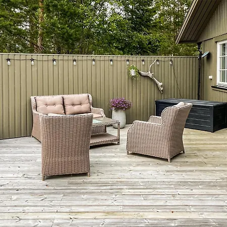 Cozy In Nissedal With House Sea View Nyaraló